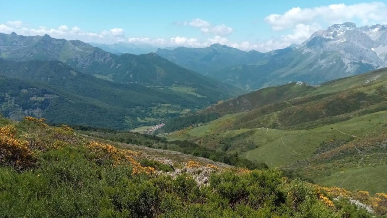פוסאדה דה ואלדון Casa Rural Buron מראה חיצוני תמונה